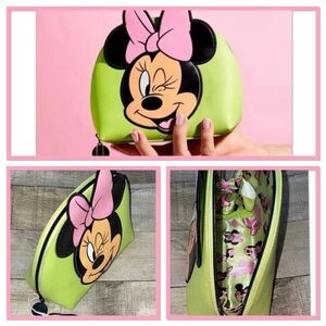 Disney x Spectrum Minnie Mouse Cosmetics Bag